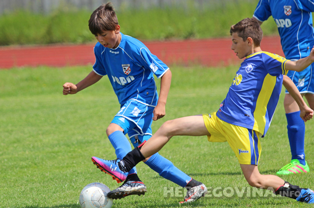 Pioniri i početnici Tomislava pobjedama u Ljubuškom nastavljaju utrku za doigravanje