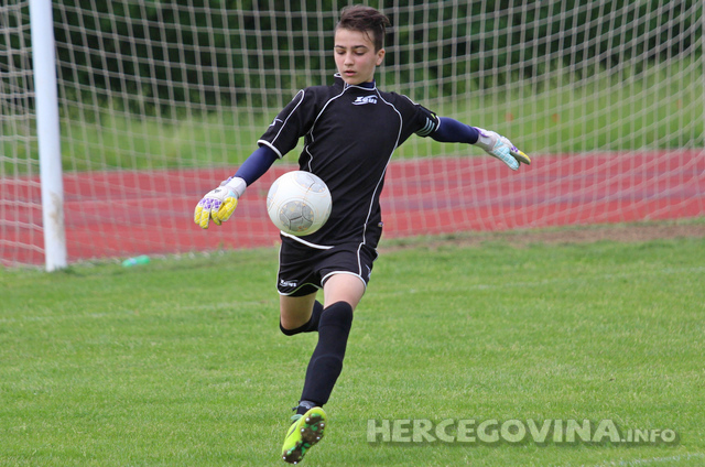 Pioniri i početnici Tomislava pobjedama u Ljubuškom nastavljaju utrku za doigravanje