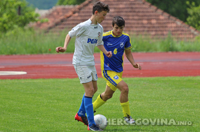 Pioniri i početnici Tomislava pobjedama u Ljubuškom nastavljaju utrku za doigravanje