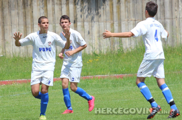 Pioniri i početnici Tomislava pobjedama u Ljubuškom nastavljaju utrku za doigravanje