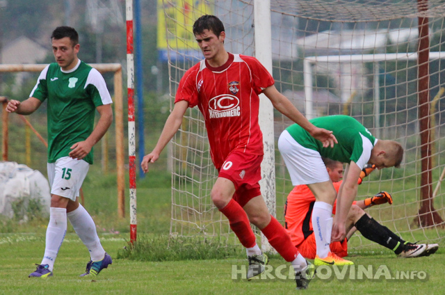 Sjajni nogometaši Branitelja deklasirali Klis za devetu pobjedu u nizu