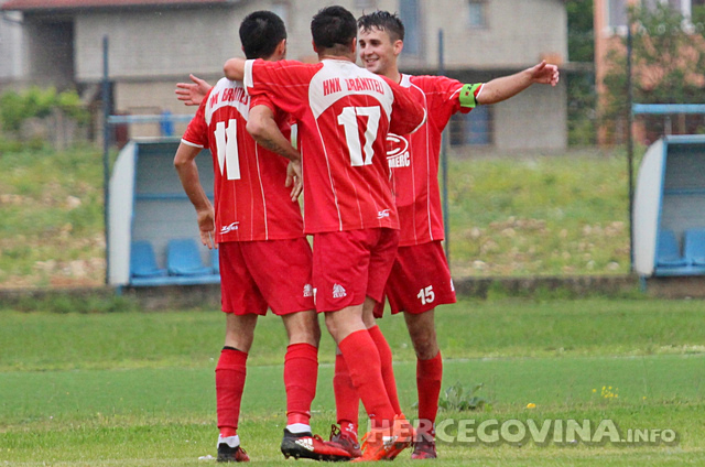 Sjajni nogometaši Branitelja deklasirali Klis za devetu pobjedu u nizu