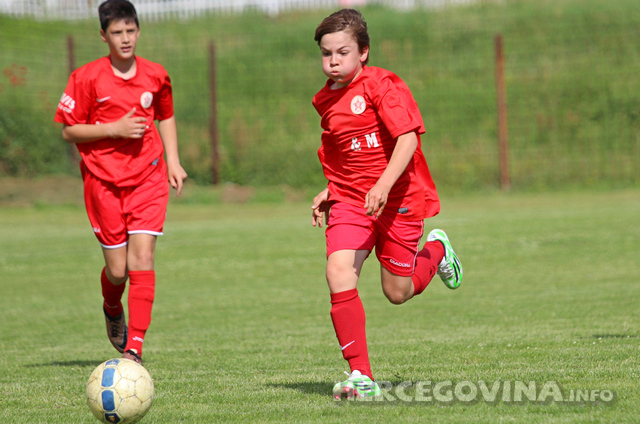 Pioniri Veleža ponovo uvjerljivi, predpioniri Blagaja preokretom do pobjede nad Veležom