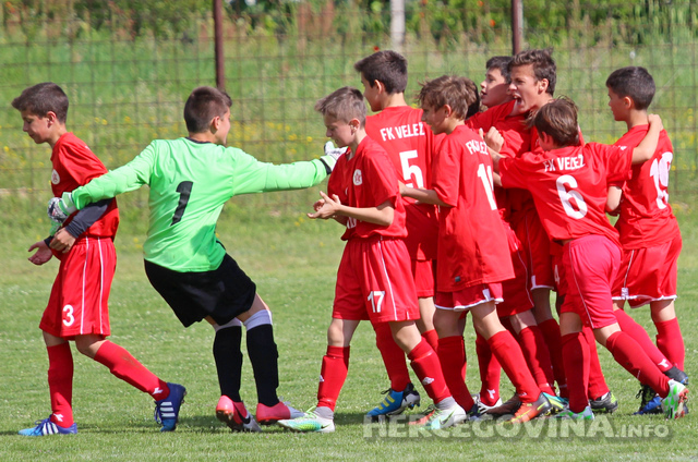 Pioniri Veleža ponovo uvjerljivi, predpioniri Blagaja preokretom do pobjede nad Veležom