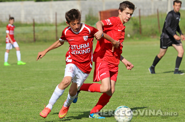 Pioniri Veleža ponovo uvjerljivi, predpioniri Blagaja preokretom do pobjede nad Veležom