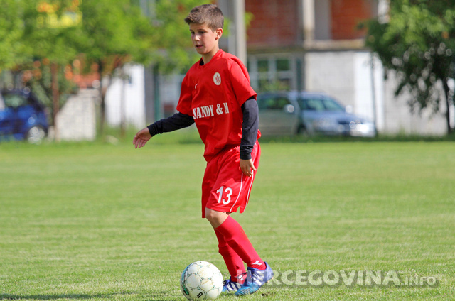Pioniri Veleža ponovo uvjerljivi, predpioniri Blagaja preokretom do pobjede nad Veležom
