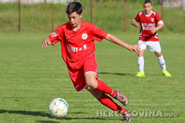 Pioniri Veleža ponovo uvjerljivi, predpioniri Blagaja preokretom do pobjede nad Veležom