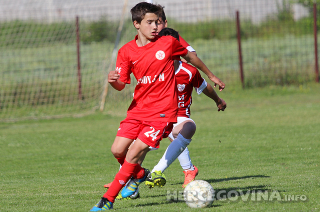 Pioniri Veleža ponovo uvjerljivi, predpioniri Blagaja preokretom do pobjede nad Veležom