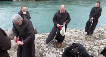 Poslijeratnu likvidaciju franjevaca u Hercegovini naredio je Tito!