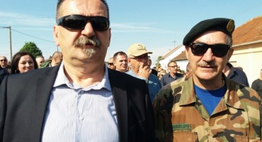 Pero Ćorić predvodio izaslanstvo HSP AS na memorijalu 12 redarstvenika u Borovu Selu! 