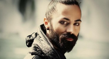 Božo Vrećo pred mostarski koncert: Teško je biti orginalan ako ste kukavica