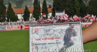 Stao uz bok Luki Modriću: Navijački trofej Filip Šunjić Pipa, Slobodanu Jakovljeviću 