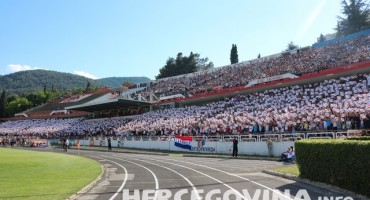 HŠK Zrinjski: Pogledajte koreografiju s početka utakmice