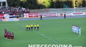 Nogometaši HŠK Zrinjski i FK Sarajevo minutom šutnje odali počast stradalim u današnjoj nesreći