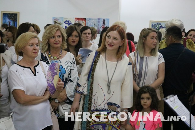 Mostar: Otvorena  izložba radova nastalih u KreArt radionicama