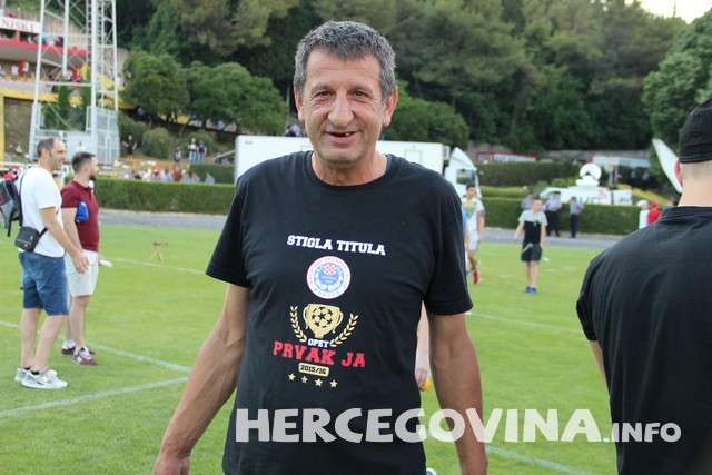 HŠK Zrinjski: Pogledajte radost navijača i nogometaša na terenu poslije utakmice protiv Slobode