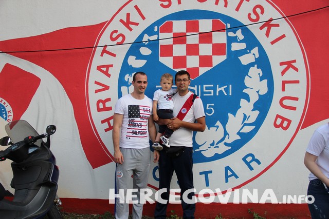 HŠK Zrinjski: Pogledajte radost navijača i nogometaša na terenu poslije utakmice protiv Slobode