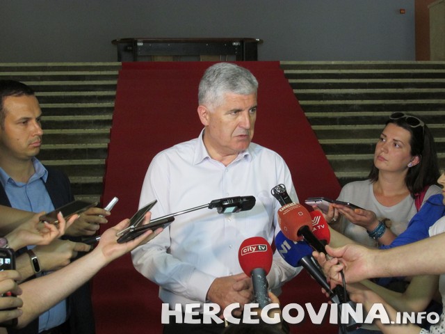 Dragan Čović prisustvovao 302. sinjskoj alki