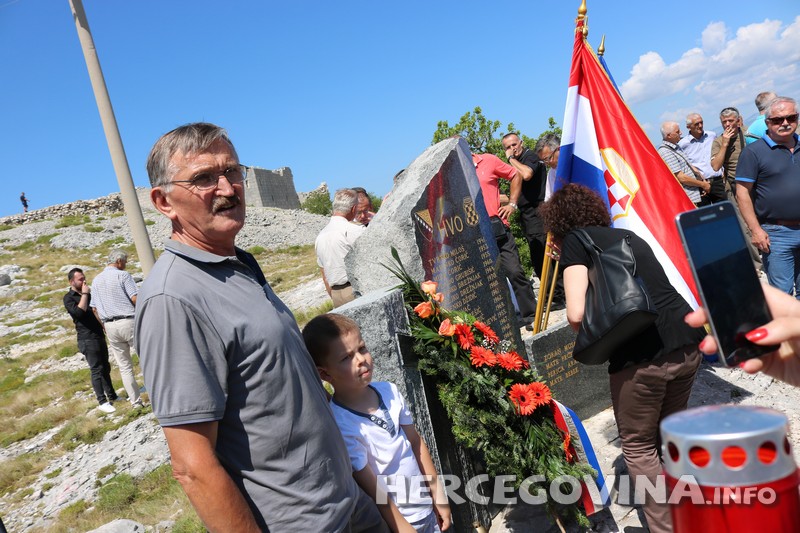 Mostar: Blagosovom spomenika braniteljima na Merdžan glavi zavšene Lipanjske zore