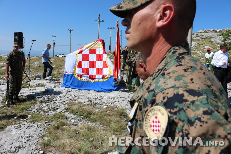Mostar: Blagosovom spomenika braniteljima na Merdžan glavi zavšene Lipanjske zore