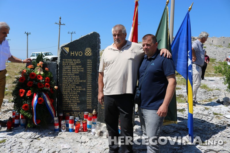 Mostar: Blagosovom spomenika braniteljima na Merdžan glavi zavšene Lipanjske zore