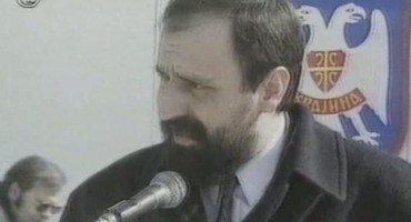 Ratni zločinac Goran Hadžić jedan je od utemeljitelja i osnivača SDSS