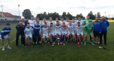 Fenomenalni kadeti Širokog Brijega osvojili turnir u Iloku