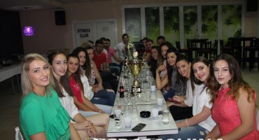 Mostar: Studentice i studenti proslavili naslove prvaka