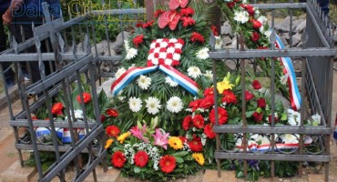 Lipanjske zore, Počitelj