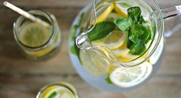 Za rashlađenje napravite ukusni sok od mente