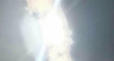 Na tisuće vjernika u čudu gledalo u nebo: Mnogi tvrde da im se ukazalo nešto što bi promijenilo sve