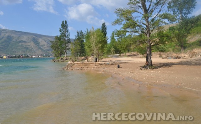 mostarsko jezero