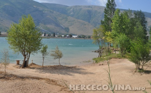mostarsko jezero