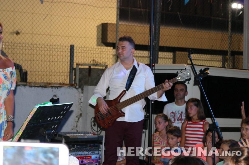 Koncertom grupe 'Twist' zatvorene ljetne igre 'Duga' u Župi Sv.Ivana u Mostaru