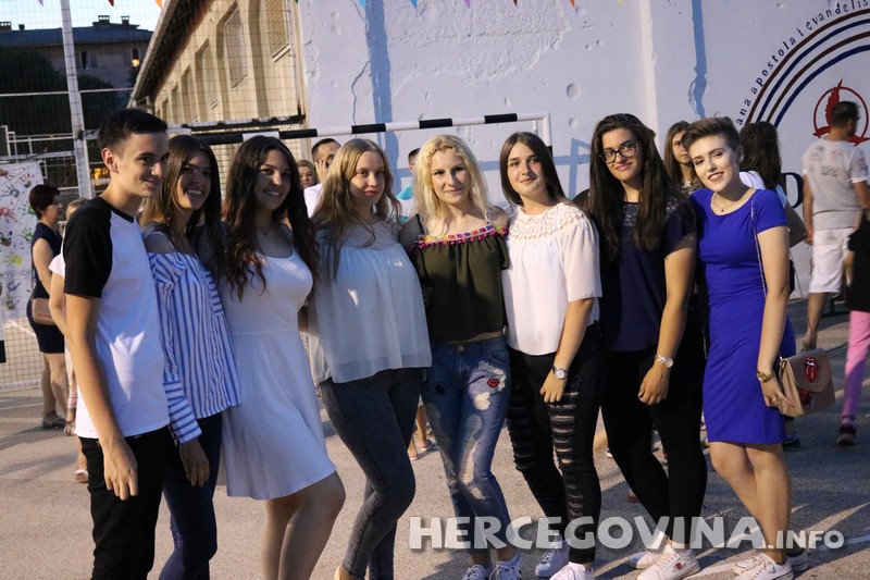 Koncertom grupe 'Twist' zatvorene ljetne igre 'Duga' u Župi Sv.Ivana u Mostaru