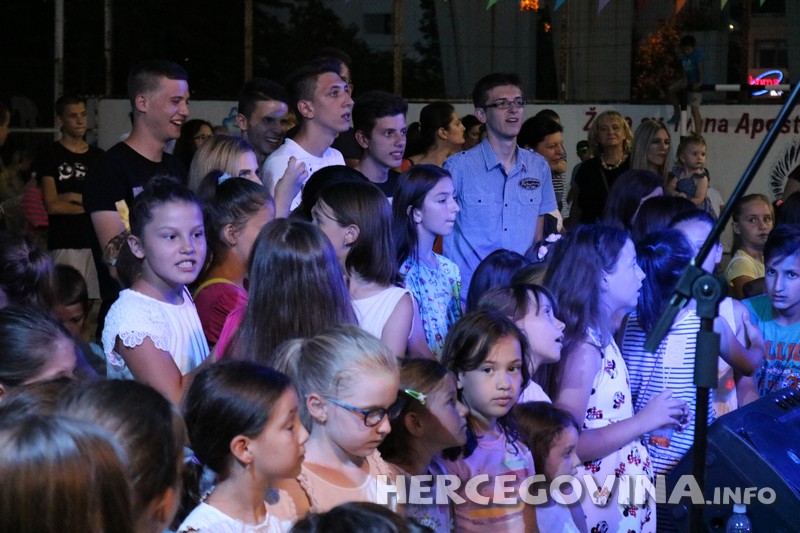 Koncertom grupe 'Twist' zatvorene ljetne igre 'Duga' u Župi Sv.Ivana u Mostaru