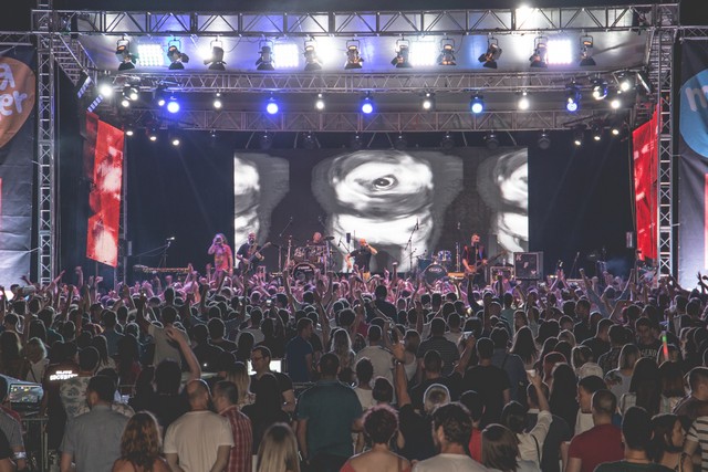 Uz nevjerojatno dobar nastup Hladnog piva, performans cirkusanata s vatrom i electro party do zore završen 5. Mostar Summer Fest