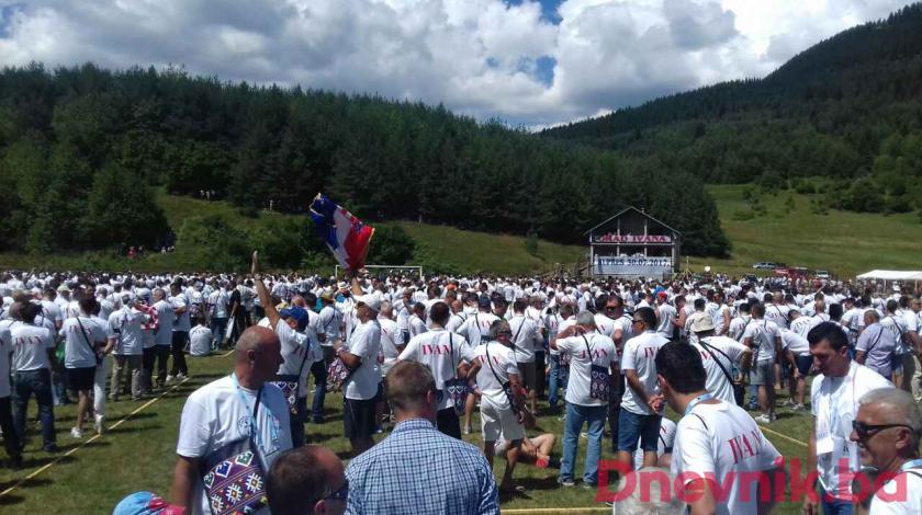 Saznajte zašto se 2325 osoba istoga imena okupilo u Kupresu na koncertu Mate Bulića i Thompsona