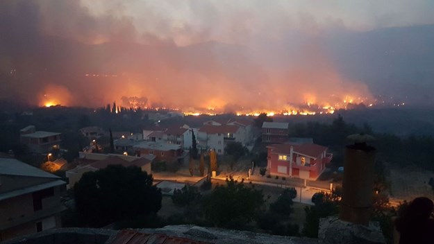 Veterani 4. gardijske brigade odazvali se akciji gašenja katastrofalnog požara nadomak Splita