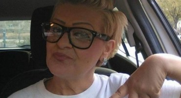 Žena heroj iz Mostara: Pobijedila karcinom, a u život je vratio posao vozačice taksija