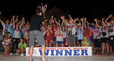 Kozara Mlijekoprodukt osvojila Makarsko sunce a ostale pobjeđivali u izboru za mistere !