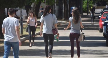 Mostar se budi: Invazija brucoša na kampus