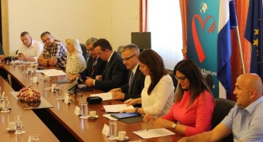 Održan prvi zajednički sastanak predstavnika središnjih ureda nadležnih za potporu povratku Hrvata u BiH