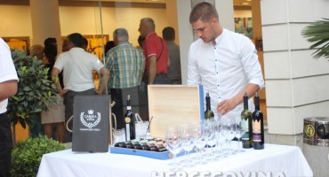 Mostar: Otvorena izložba Adina Hebiba