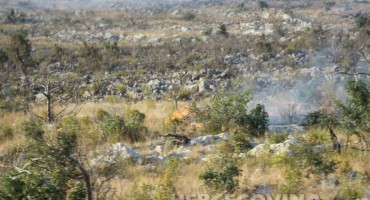 Mostar: Nakon udara groma izbio požar u Blagaju