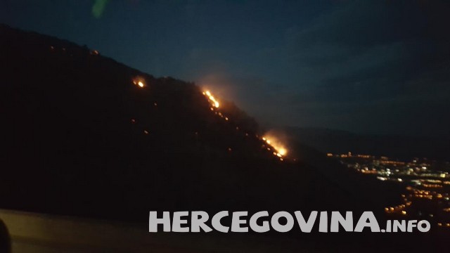 Mostar: Požar došao do prometnice Mostar- Čitluk