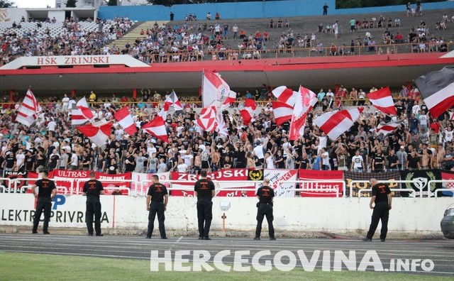 Klub navijača Ultras-Zrinjski organizirano za Maribor