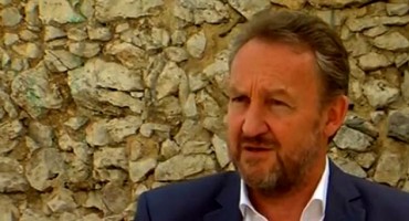 Izetbegović odlično branio bošnjački unitarizam, Stanković potpuno nemoćan u Nedjeljom u 2