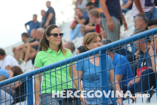 Pogledajte kako je bilo na tribinama stadiona Goška za vrijeme utakmice protiv Zrinjskog