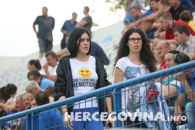 Pogledajte kako je bilo na tribinama stadiona Goška za vrijeme utakmice protiv Zrinjskog